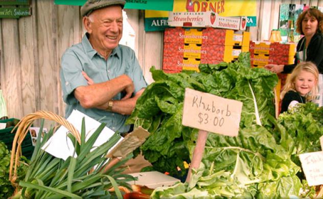 Food producers, wholesalers and other businesses in New Zealand have been urged to donate surplus stock as heavy lockdown restrictions mean that much of it would otherwise go to waste.