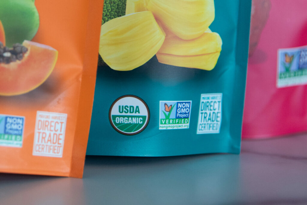 USDA ORGANIC CERTIFICATION LESS EFFECTIVE AT CONVINCING CONSUMERS THAN MANUFACTURERS' CLAIMS, SURVEY FINDS