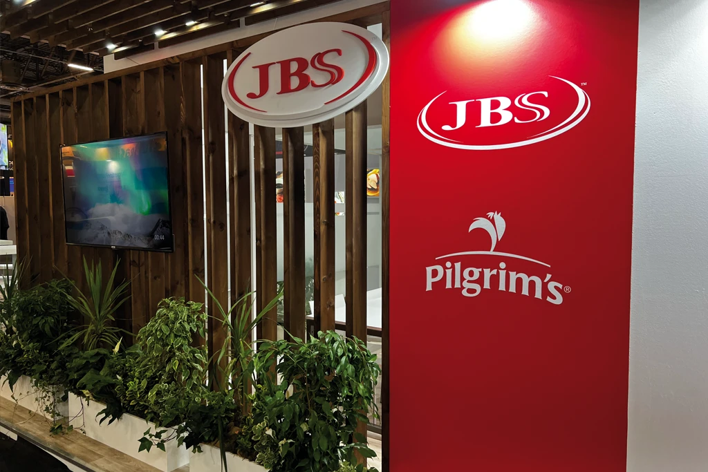 JBS reaches old and new customers with beef, pork and chicken at SIAL Paris 2022